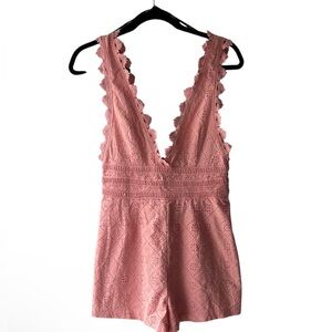 Forever 21 Romper Shorts V Neck Pink Peach Lace Lined Zipper Back New Size Med